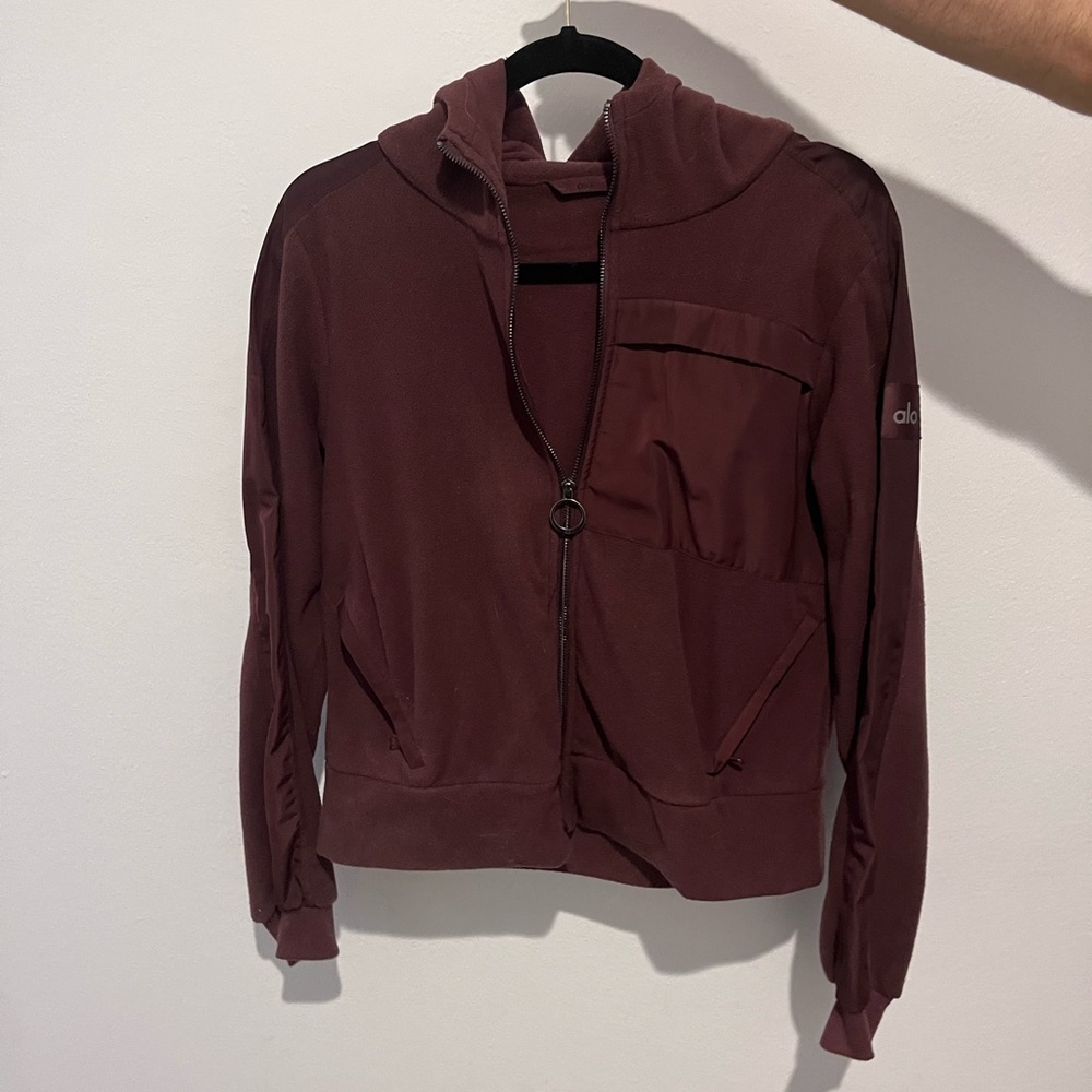 Gently used Alo cherry colored zip up size S